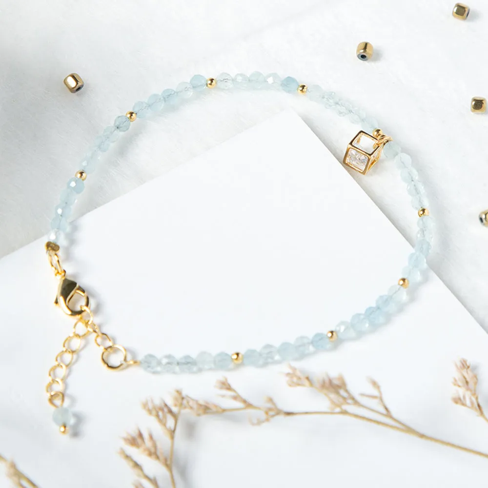 Aquamarine Bracelet; Natural Stone Bracelet; Beaded Bracelet; Charm Bracelet; Minimalist