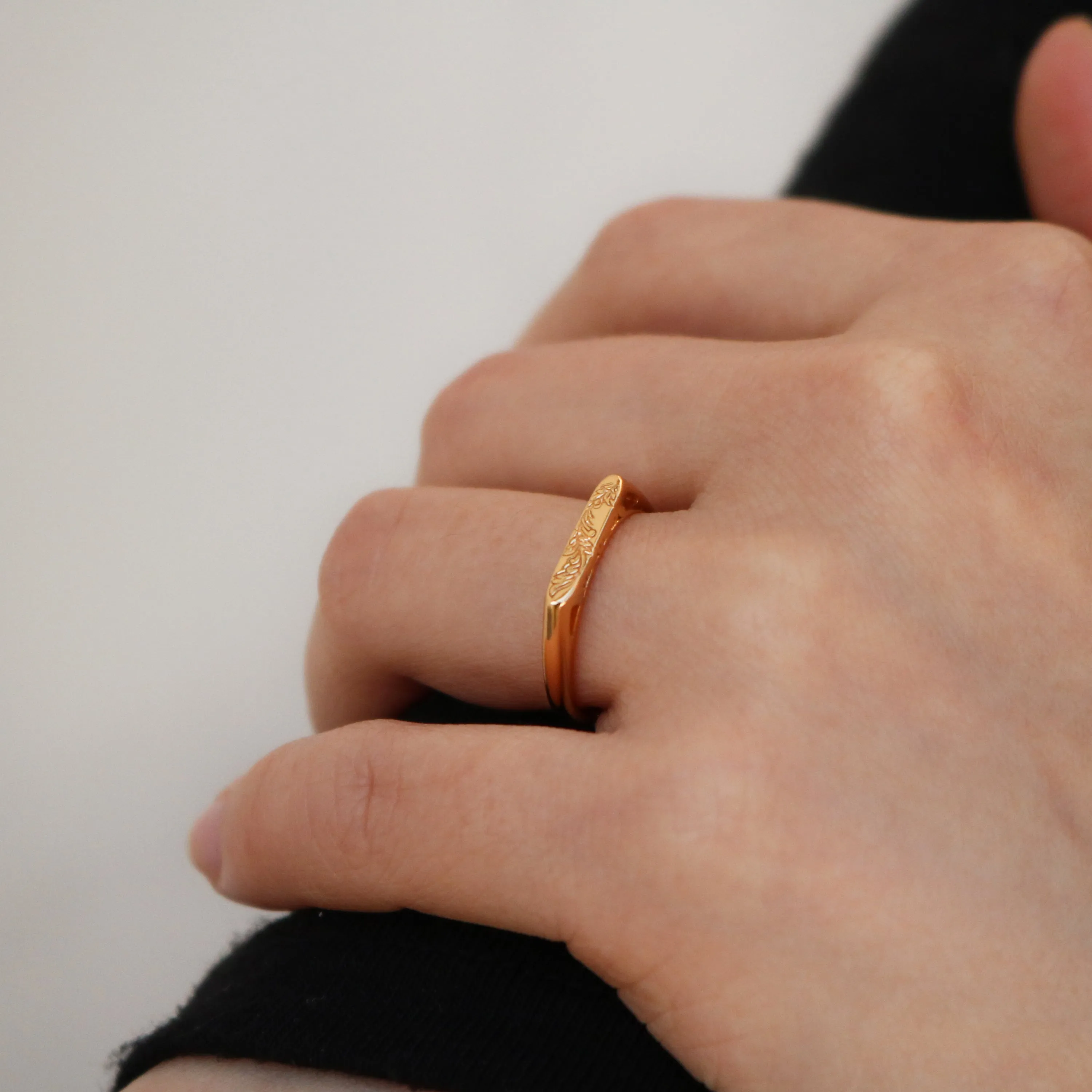 Engraved Feather Ring