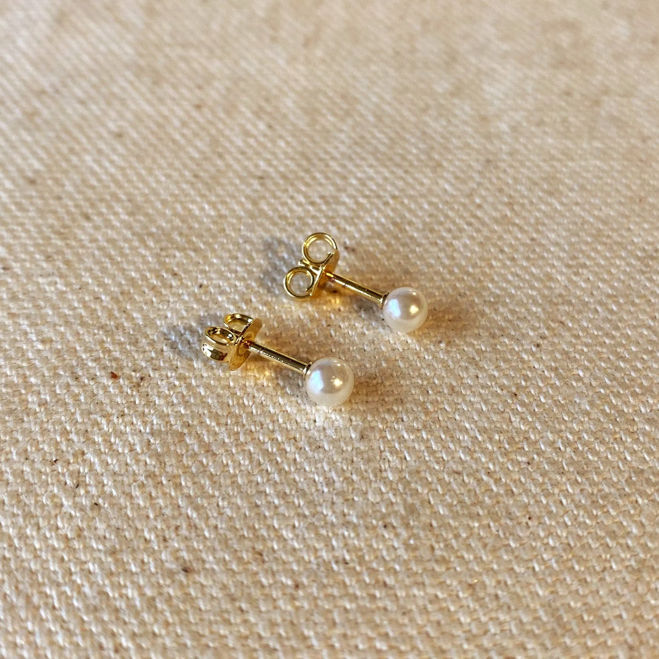 GoldFi - 18k Gold Filled 4mm Classic Pearl Stud