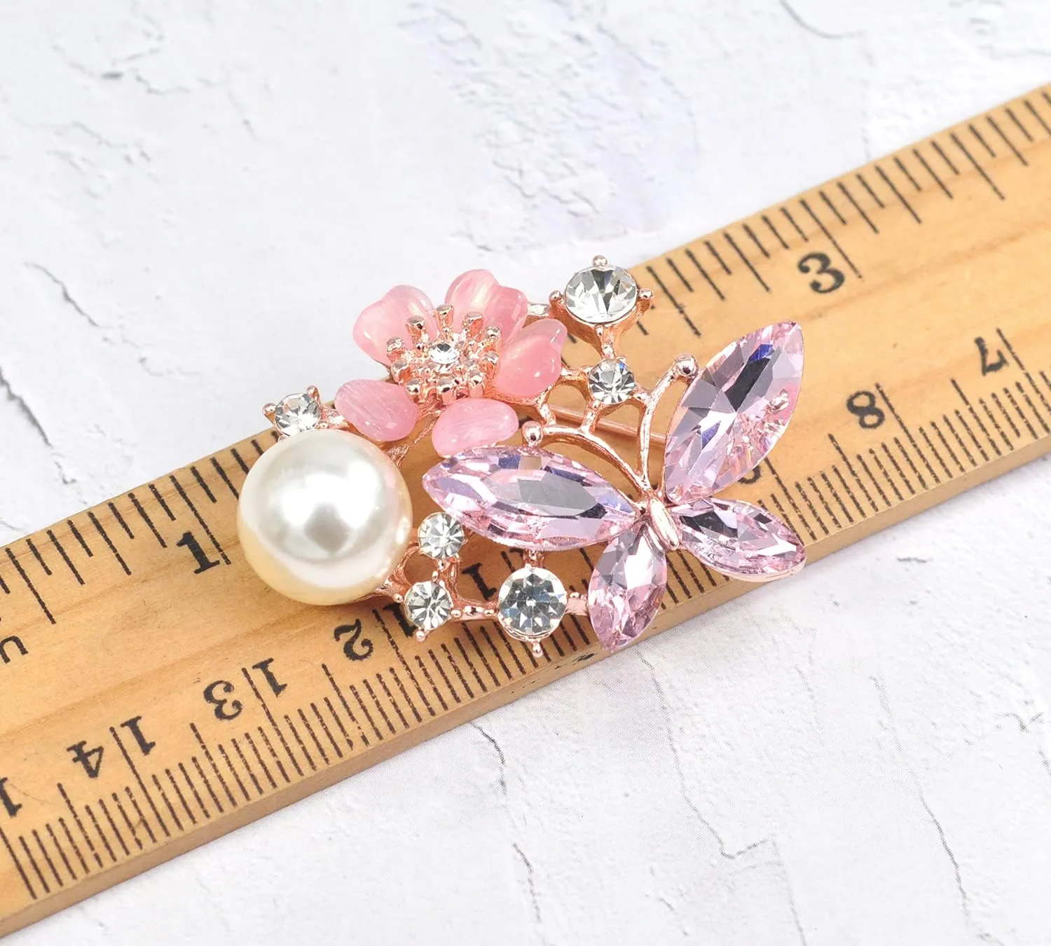 Gyn&Joy Womens Flower Butterfly Brooch Pin Jewelry with Faux Pearl and Crystal