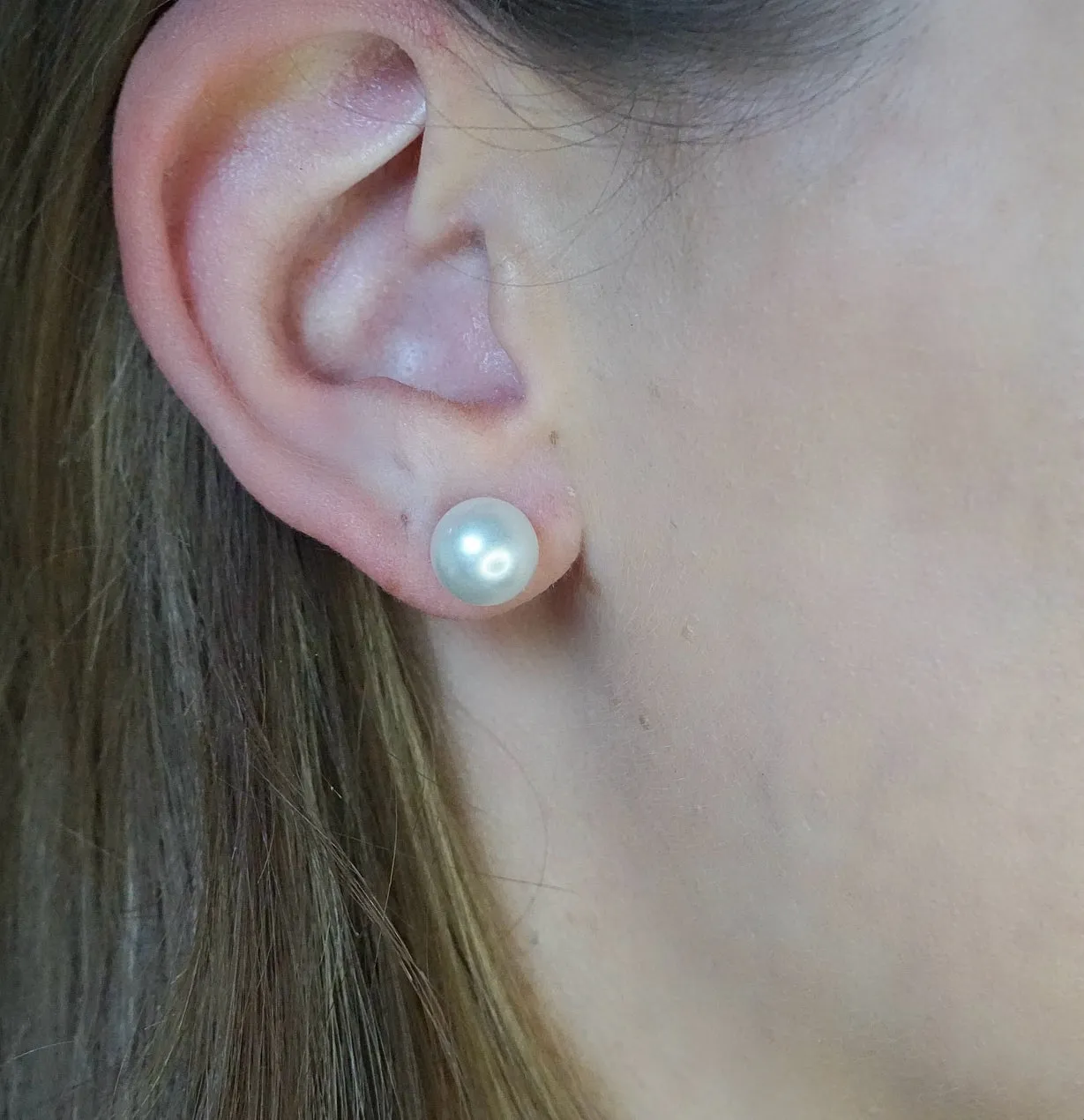 South Sea Stud Earrings 8mm White